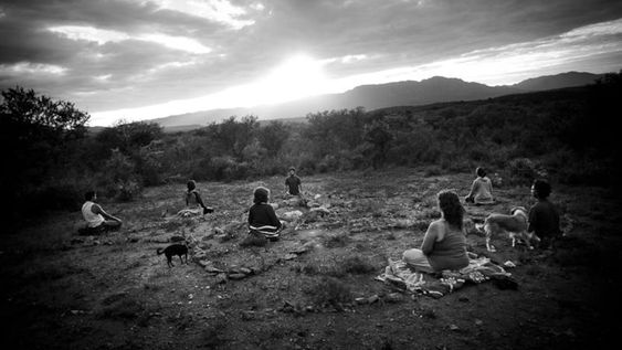 Es necesario comprender que para un verdadero desarrollo sustentable es tan importante cuidar el ambiente físico como el ambiente emocional y espiritual del ser humano, de su comunidad y de sus líderes. / Imagen ilustrativa / Gentileza
