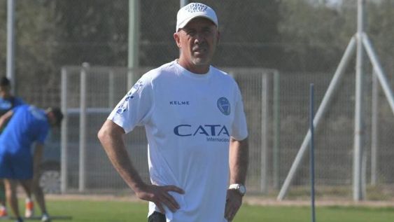 Daniel Oldrá ya está al frente del plantel de Godoy Cruz