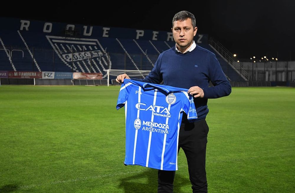 Diego Flores, el flamante DT de Godoy Cruz, tendrá su primera vez en la elite, el domingo ante Gimnasia LP desde las 13.30.