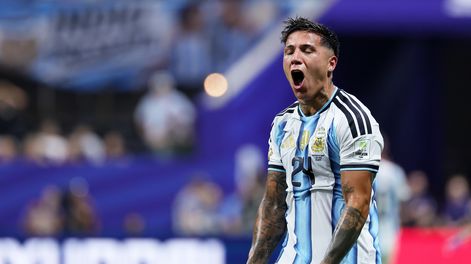 Enzo Fernández tuvo una aparición fantasmal sobre el cierre del encuentro para darle la clasificación a Argentina.&nbsp;
