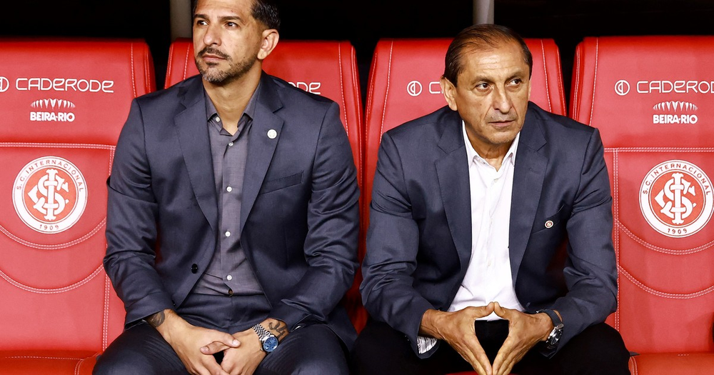 Emiliano Díaz, el hijo y ayudante de campo de Ramón Díaz, abrió la puerta para regresar a River