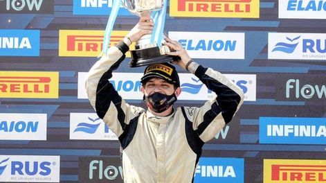 Exequiel Bastidas logró el campeonato del TC2000 y le agradeció al Toyota Young por el trabajo realizado en el año.