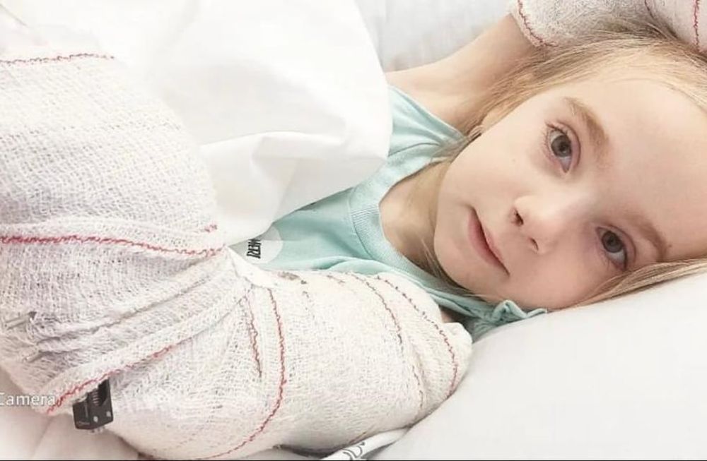 Scaloni compartió un video de Juanita, la nena mendocina operada en España y quien necesita ayuda para rehabilitarse. Fuente: Captura Instagram