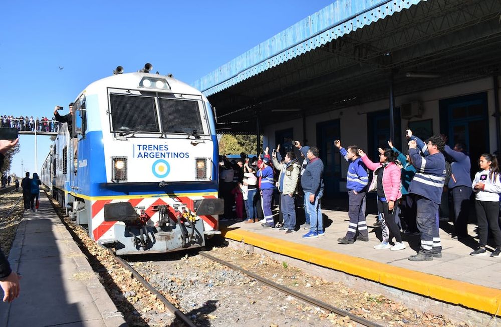 Avanza el proyecto del tren de cercanías en Mendoza