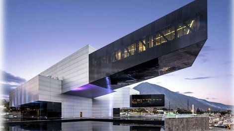 Suraméxit - Por Juan C. Herrera