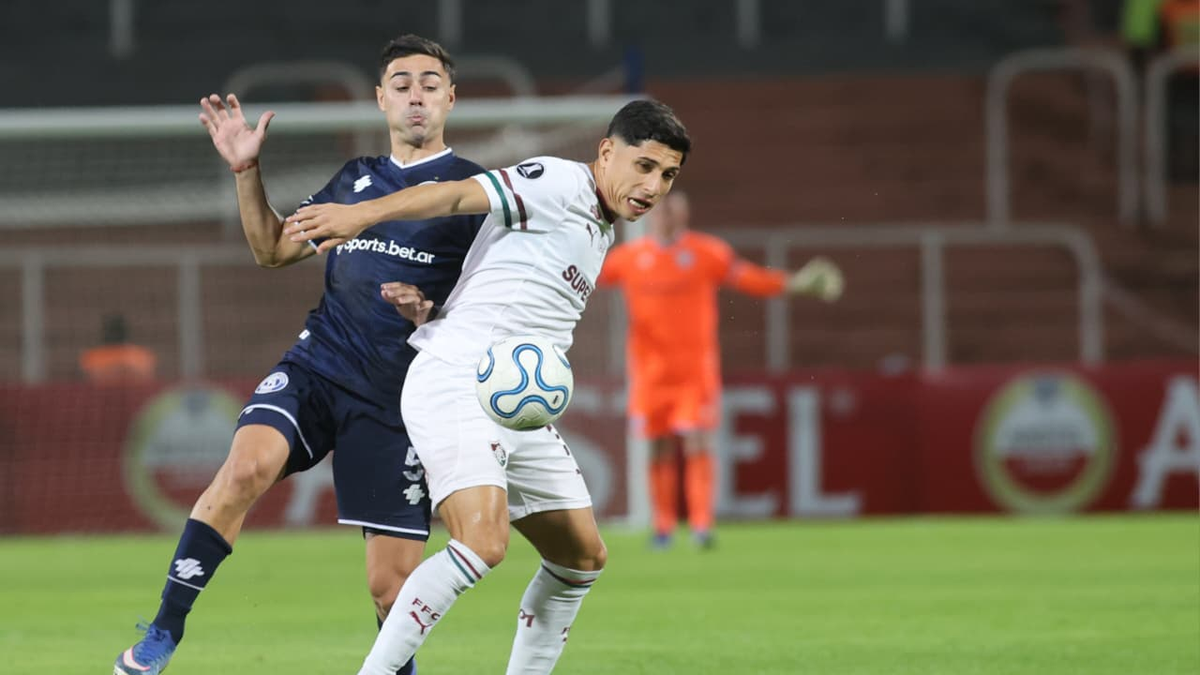 Independiente Rivadavia y Fluminense igualan sin goles en el Malvinas Argentinas