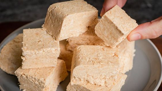 Es una receta ideal para compartir en familia y sumar un toque artesanal a la mesa navideña sin complicaciones.