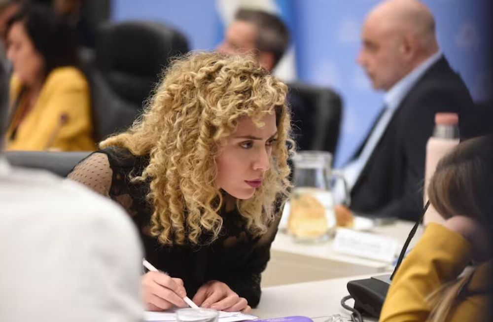 Lourdes Arrieta analizó la relación entre Milei y dirigentes religiosos y sostuvo que existen prácticas irregulares en algunas fundaciones y congregaciones.