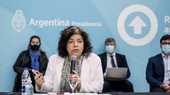 La ministra nacional, Carla Vizzotti, lideró la reunión con todas las provincias y luego la conferencia de prensa. / Gentileza: Presidencia de la Nación.