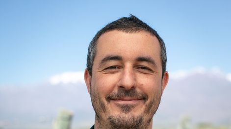 El enólogo francés Quentin Pommier lidera en Los Chacayes la producción de vinos blancos orgánicos y naturales con identidad mendocina.