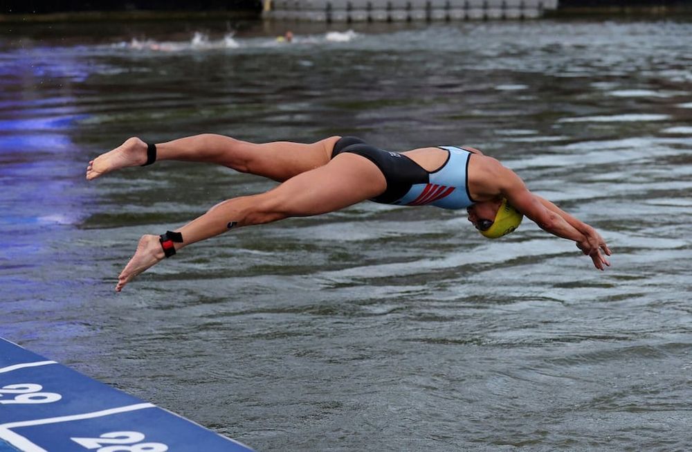 La triatleta Claire Michel de Bélgica lleva cuatro días internada producto de la bacteria Escherichia Coli que se contagió en el río Sena durante los Juegos Olímpicos de París 2024 . Foto: El Confidencial