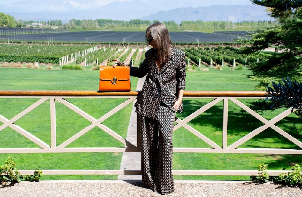 Una plataforma para mostrar las posibilidades que tiene como actividad productiva la moda para crear, desarrollar, confeccionar y exportar al mundo.