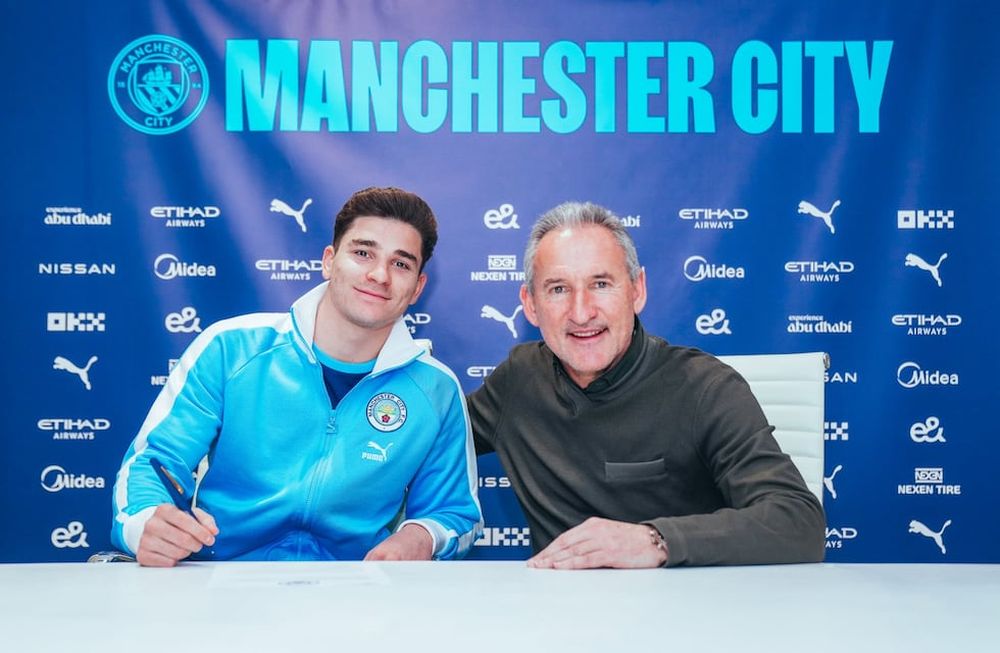 Julián Álvarez firmó hasta 2028 con el Manchester City. (Prensa Manchester City)