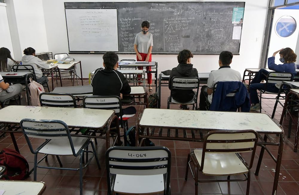 Sin educación la democracia se debilita