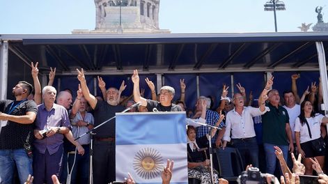 Los Andes | Paro Nacional de la CGT. Hablan en el acto Pablo Moyano, Facundo Moyano y Héctor Daer. (Clarín)