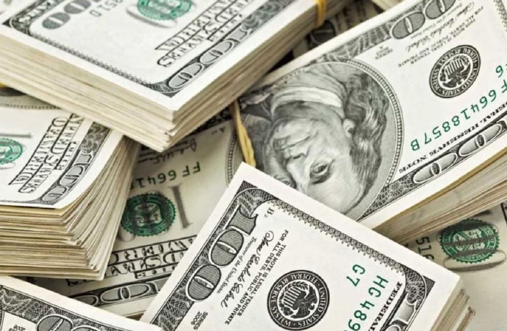 “Toda medida que tienda a un sinceramiento en el tipo de cambio es positiva”, aunque el economista Carlos rodriguez consideró que es insuficiente. / Imagen ilustrativa
