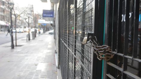 La situación alcanza a distintos rubros, desde hotelería hasta construcción. / Los Andes