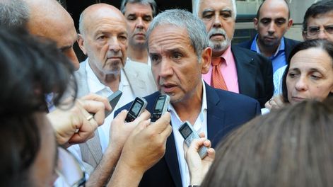 Los bancarios acordaron un salario mínimo de casi $ 60.000 en paritarias