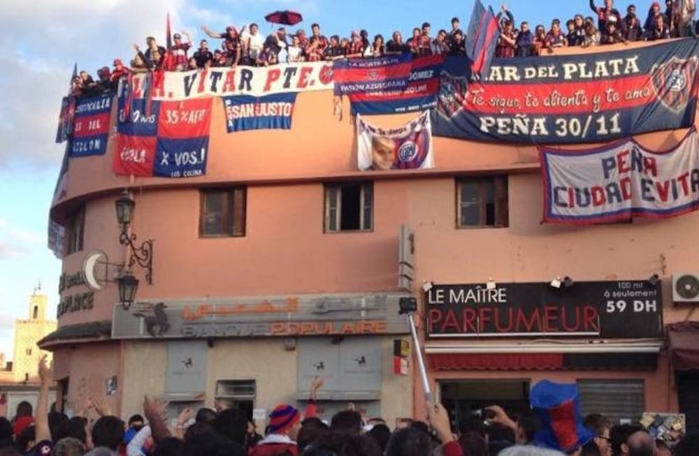 Con un banderazo Cuervo, Marruecos se tiñó de azulgrana