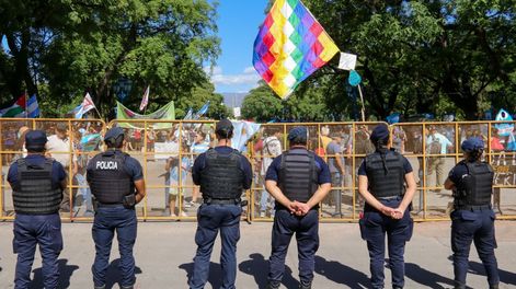 El protocolo dice que la Policía debe facilitar las protestas. Foto: Daniel Caballero