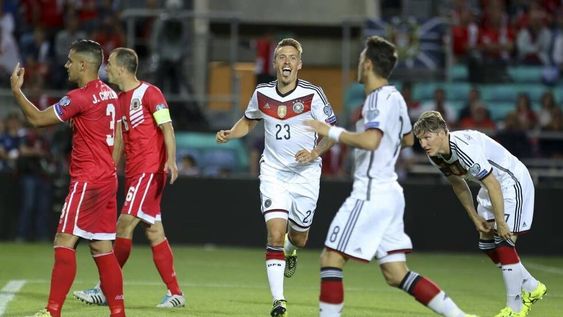 Un año después, Alemania volvió a convertir siete goles en un partido
