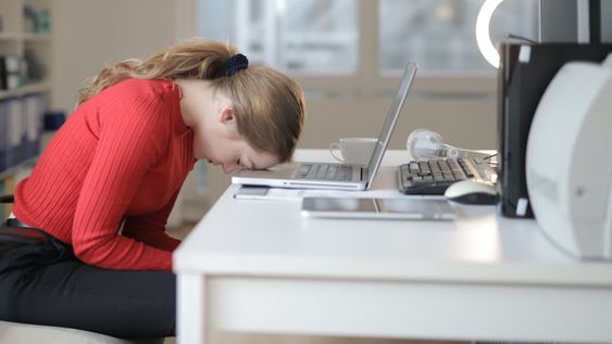 Seis frases que no deberías usar en tu trabajo y cómo sobrevivir al “sincericidio”