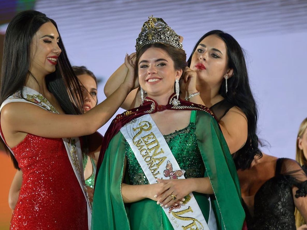 Aunque estaba contemplada en el reglamento, al estrategia de La Paz para coronar a Ana Laura Verde fue cuestionada por vastos sectores tras la elección. | Foto: Orlando Pelichotti / Los Andes