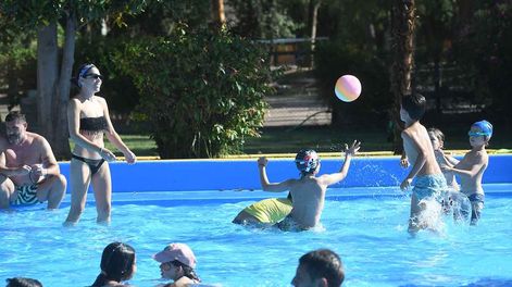 Para mañana se espera una máxima de 33 grados centígrados y una mínima de 21.Foto: José Gutierrez / Los Andes