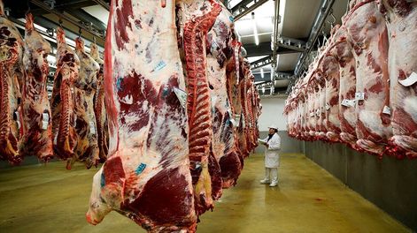 La AFIP desbarató una maniobra para evadir impuestos por una exportación de carne a China.
