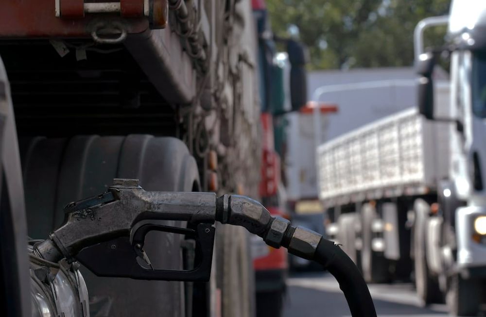 De no resolverse en los próximos días el faltante de combustible, advierten que podría complicarse el traslado de mercaderías,  Foto: Orlando Pelichotti / Los Andes