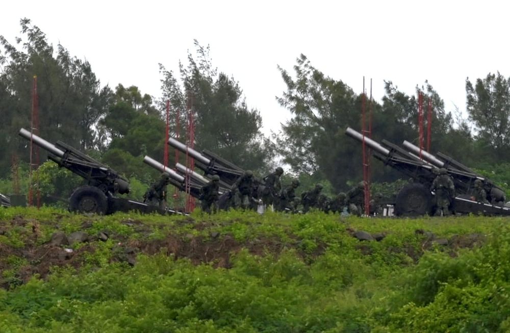 Taiwán denunció  que China realiza mamniobras militares para preparar una invasión. AP