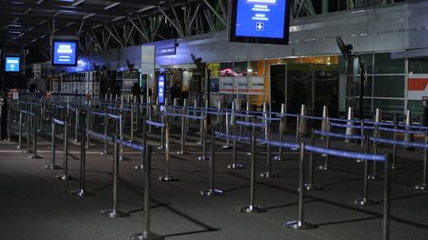 Los Andes | Postal de Ezeiza en pleno cierre de fronteras. Foto: Clarín