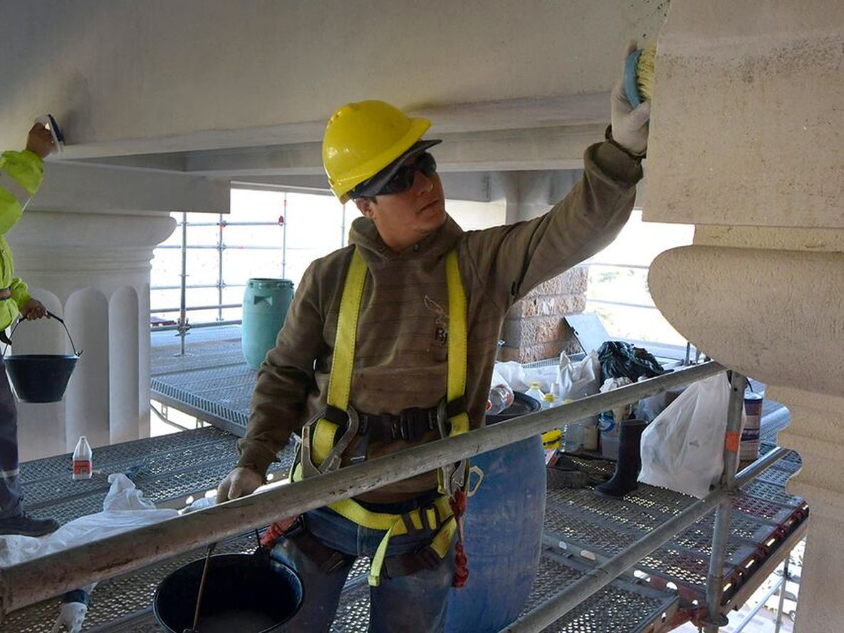 Las entidades de la construcción plantearon que la obra pública nacional en marcha debe sostenerse porque, de lo contrario, se trataría de un incumplimiento de contrato. Foto: Orlando Pelichotti / Los Andes
