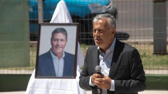 El gobernador Alfredo Cornejo inauguró la escuela técnica Intendente Alejandro Bermejo en Maipú.