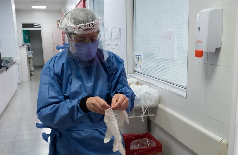 Unidad de Terapia Intensiva UTI donde están los pacientes graves que requieren respiradores mecánicos. Foto: Orlando  Pelichotti/ Los Andes