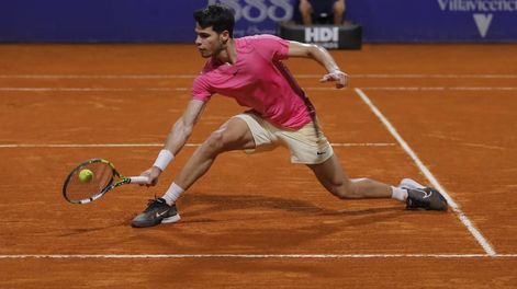 Carlos Alcaraz genó su primer partido en el Argentina Open. (Prensa AO)