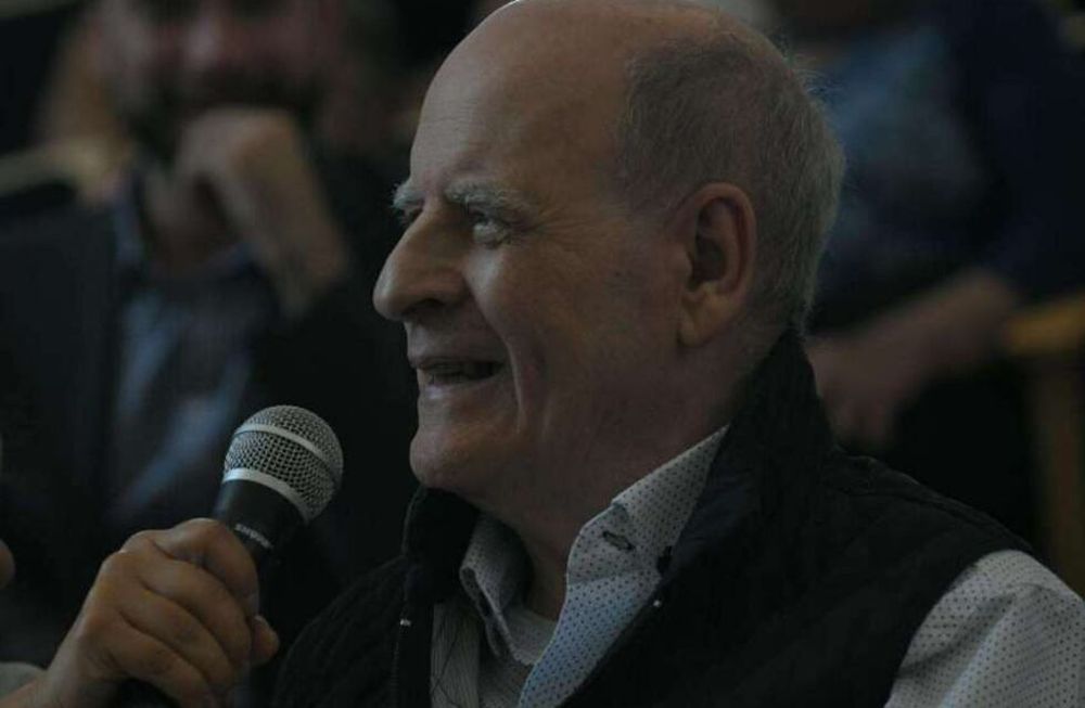 Uno de los homenajes que recibió Quino en los últimos tiempos: en la UNCuyo recibió el Honoris Causa.