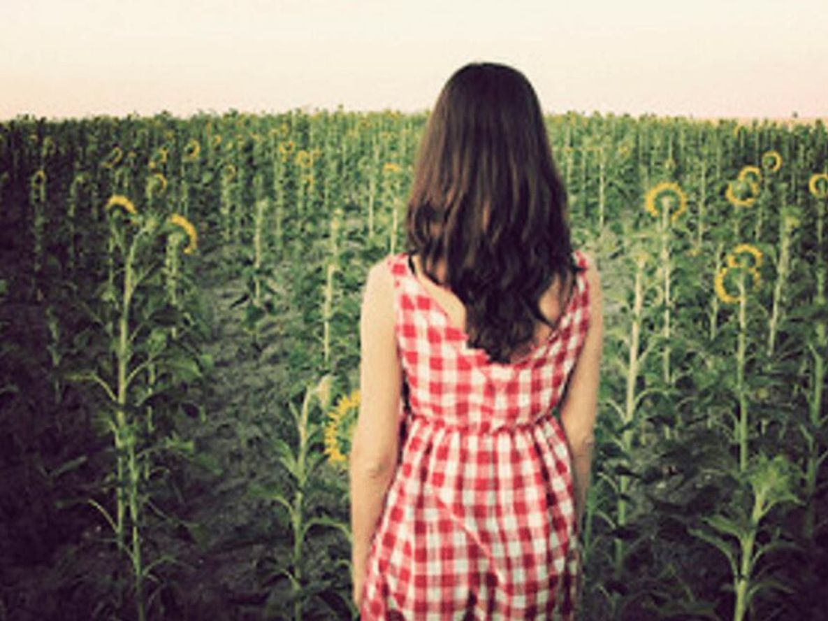 Doy la espalda y pongo el pecho - Por María del Rosario Ramallo