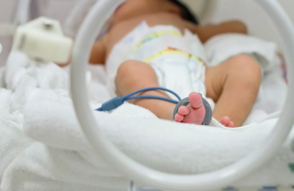 La madre de la bebé fue inoculada cuando cursaba la semana 36 del embarazo y le transmitió los anticuerpos por el cordón umbilical. Foto: Gentileza.