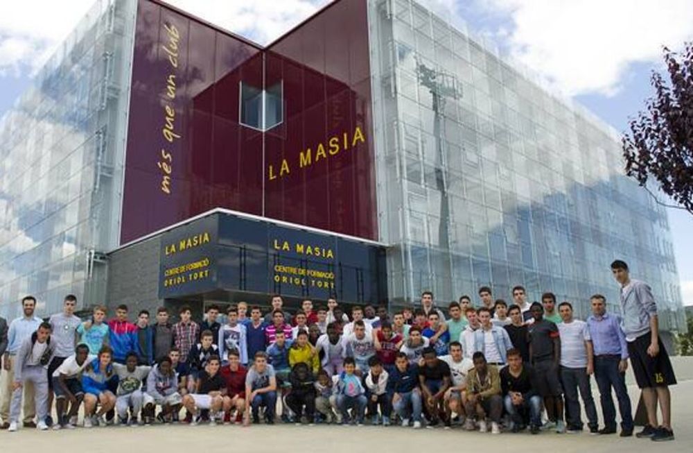 Prohibición y multa al Barça por el fichaje de menores
