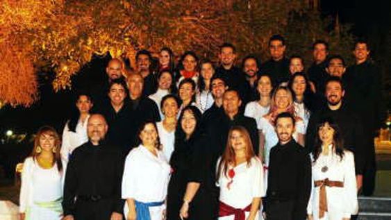 Cantapueblo y amigos