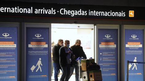 Gilson Machado Neto, ministro de Turismo de Brasil, apuntó contra Alberto Fernández por el “impuesto PAÍS”.