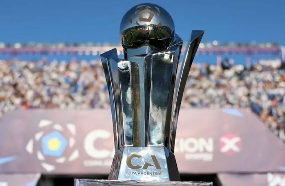 La Copa Argentina 2024 contará con cuatro mendocinos desde 32avos: Godoy Cruz, Independiente Rivadavia, Deportivo Maipú y Gimnasia y Esgrima. / Copa Argentina