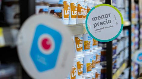 Los Andes | El secretario de Comercio Interior, Roberto Feletti, adelantó que el programa de canasta tendrá un piso en torno a los  1.350 productos. (Telam)