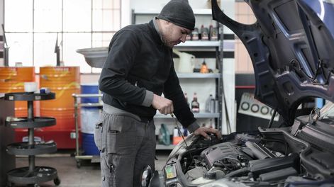 cuanto cobra un mecanico para dejar listo un auto usado antes de venderlo