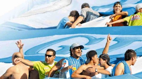 Un día como hoy de 2010: los barras de Godoy Cruz van a Sudáfrica