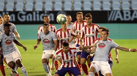 Ángel Correa fue titular y dio el pase en el gol de Morata en un partido luchado. /EFE