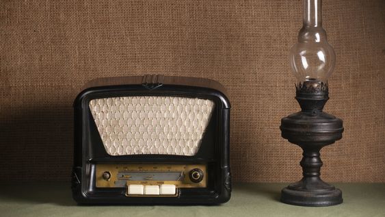 Radio antigua. Imagen: Freepik.