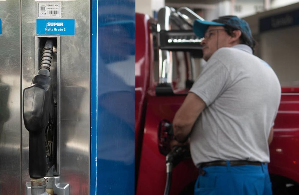 Naftas: al final del año pasado cayó hasta la venta de súper