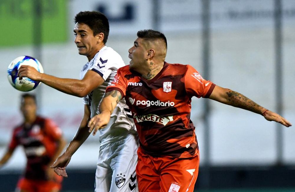 Quilmes le ganó al Deportivo Morón y acecha a Independiente en los promedios